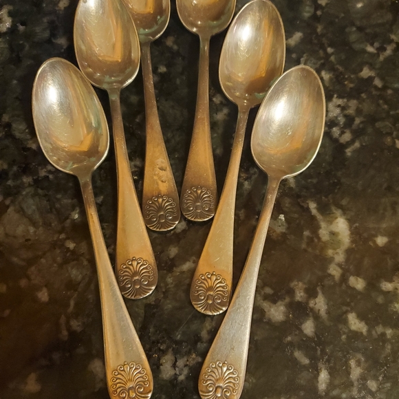 1847 Rogers Bros. XS triple Flatware 1849 - Picture 2 of 5